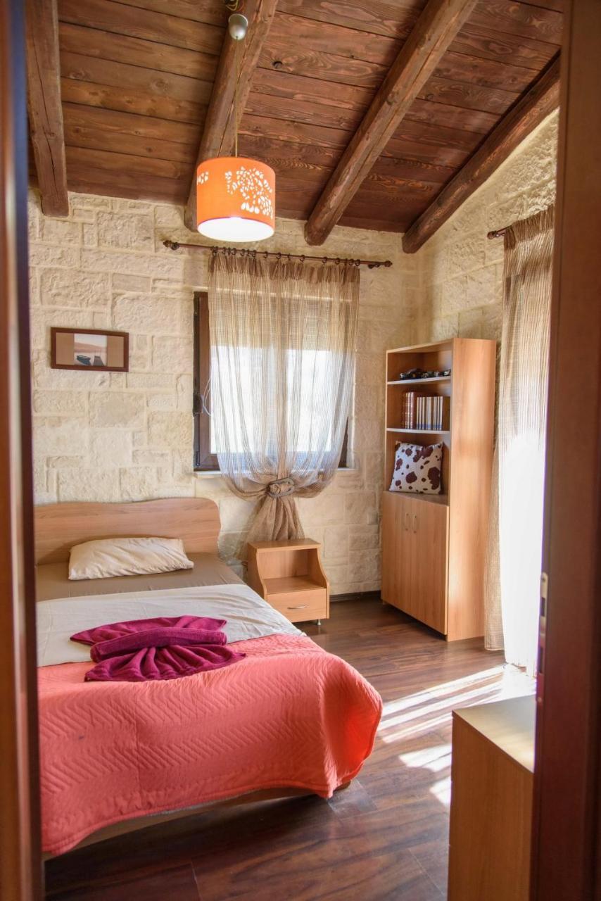 Traditional Stonehouse Vicky Limenas Chersonisou Exterior foto