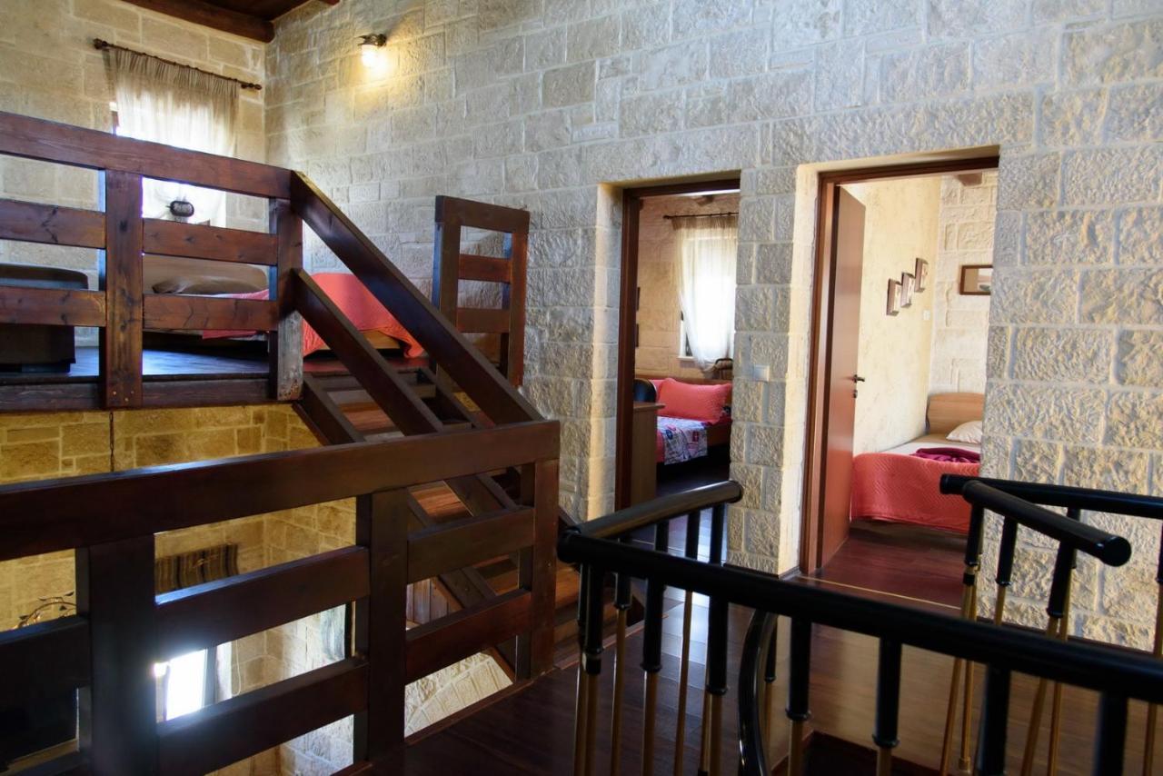 Traditional Stonehouse Vicky Limenas Chersonisou Exterior foto