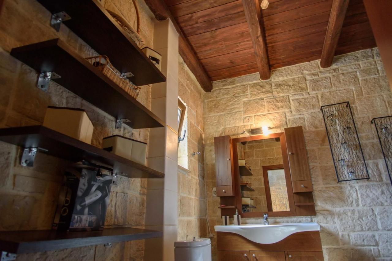 Traditional Stonehouse Vicky Limenas Chersonisou Exterior foto