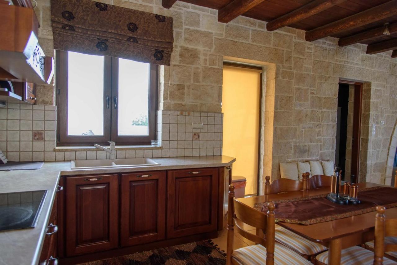 Traditional Stonehouse Vicky Limenas Chersonisou Exterior foto